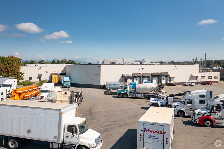 904 Cliveden Av, Delta, BC à vendre - Photo du bâtiment - Image 1 de 1