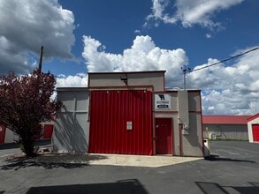 54299 Old US 95 hwy, Athol, ID for lease Interior Photo- Image 1 of 10