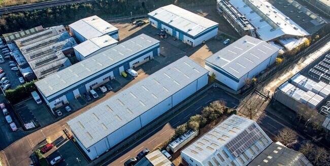 More details for Holmethorpe Ave, Redhill - Industrial for Lease