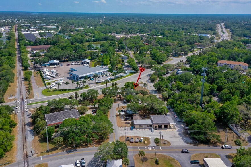 510 Dunlawton Ave, Port Orange, FL à vendre - Photo du bâtiment - Image 2 de 35