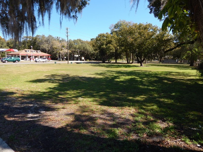 E Silver Star Rd, Ocoee, FL à vendre - Photo du bâtiment - Image 2 de 5