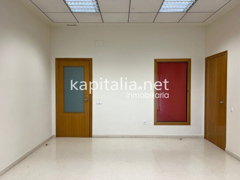 Office in Ontinyent, Valencia for lease - Building Photo - Image 3 of 5