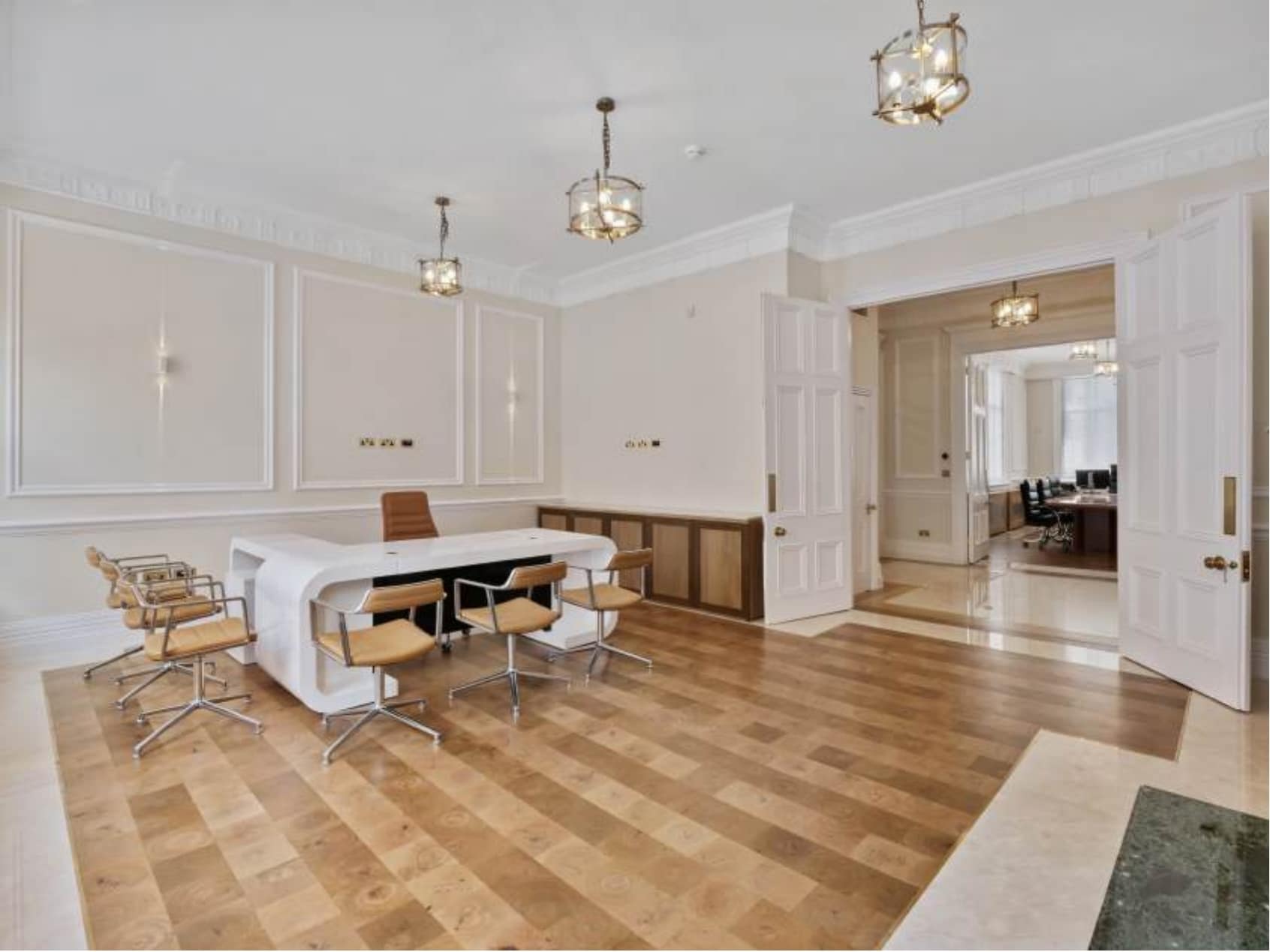 39-40 S Audley St, London for lease Interior Photo- Image 1 of 2