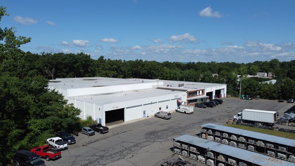 372 Pasco Rd, Springfield, MA à louer - Photo du bâtiment - Image 3 de 13