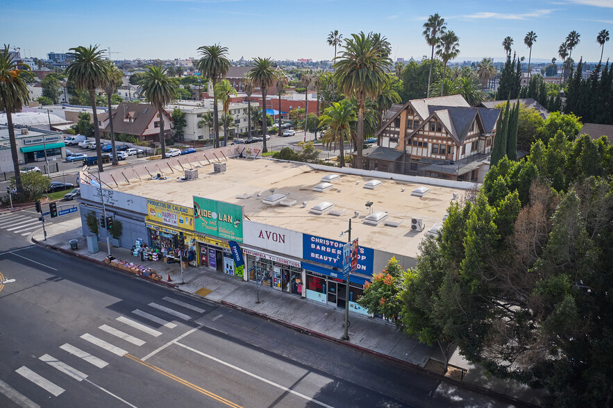 1307 Alvarado Ter, Los Angeles, CA à vendre - Photo du bâtiment - Image 1 de 11