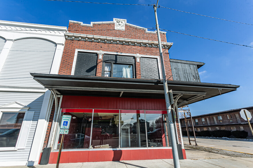 200 E Main St, Hoopeston, IL for sale - Primary Photo - Image 1 of 1