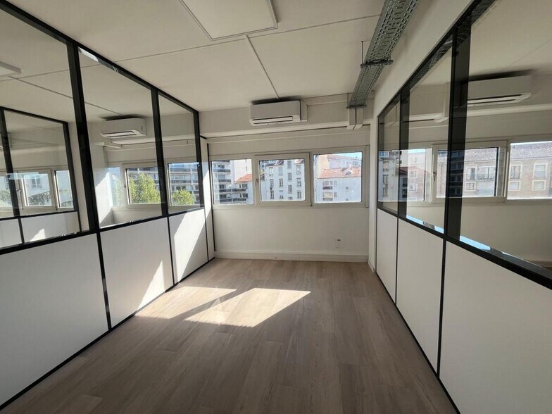 289 Rue Garibaldi, Lyon à louer - Photo intérieure - Image 3 de 12
