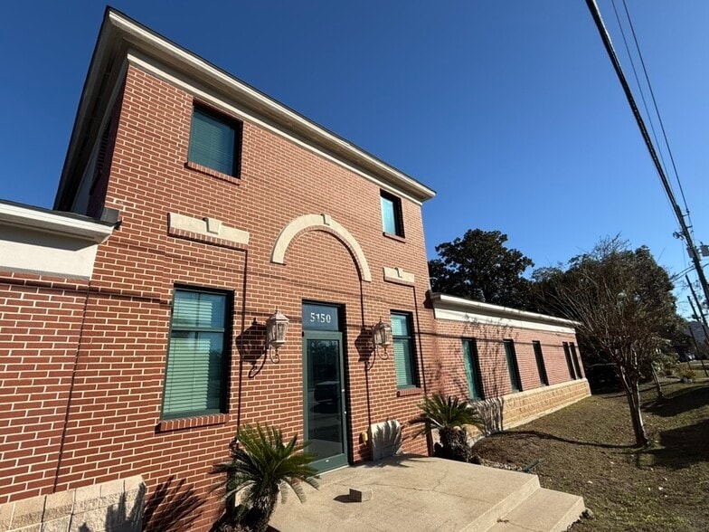 5150 Davis Hwy, Pensacola, FL à louer - Photo principale - Image 1 de 22