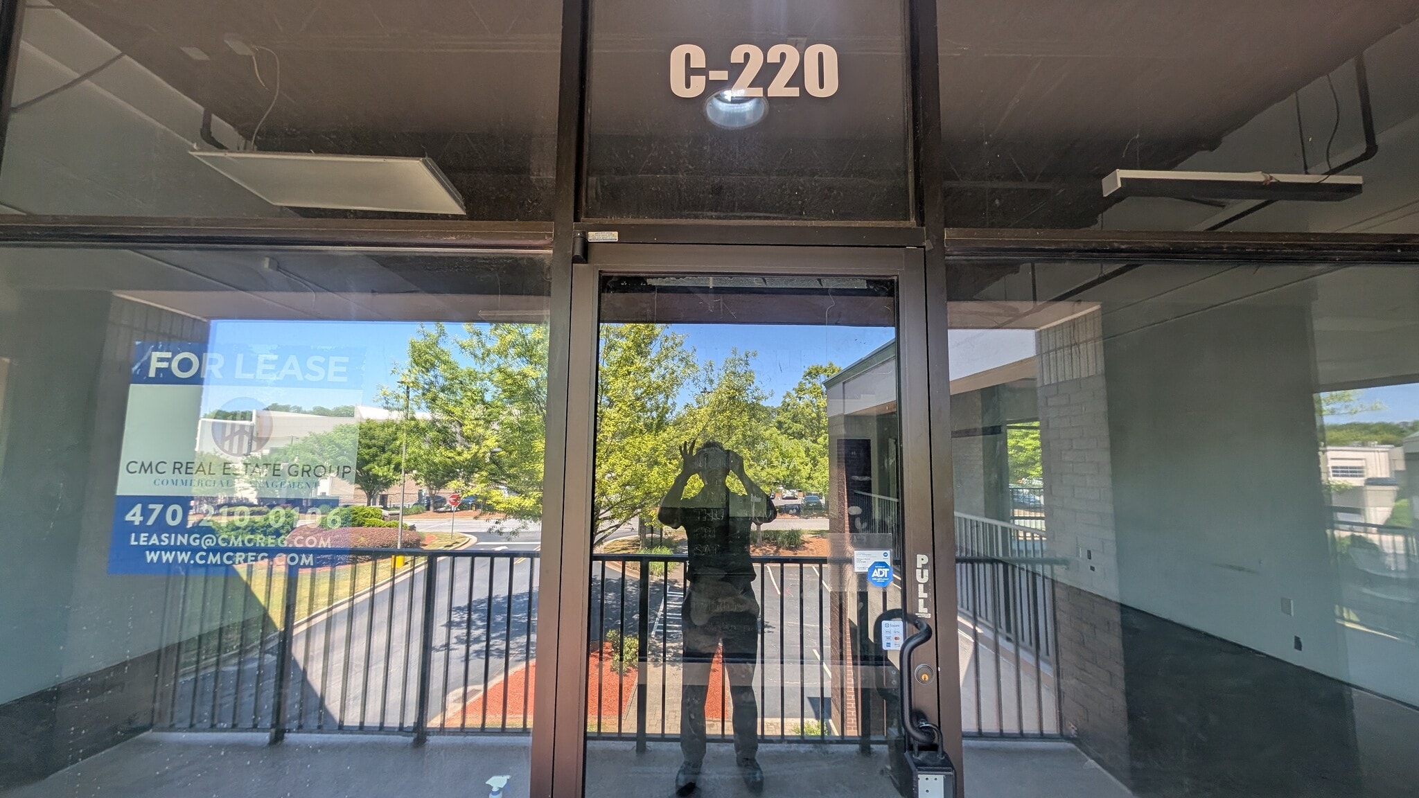 6035 Peachtree Rd, Atlanta, GA à louer Photo intérieure- Image 1 de 7