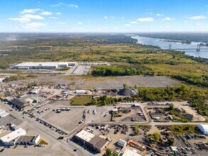 1362 Montée Masson, Laval, QC - Aerial  map view