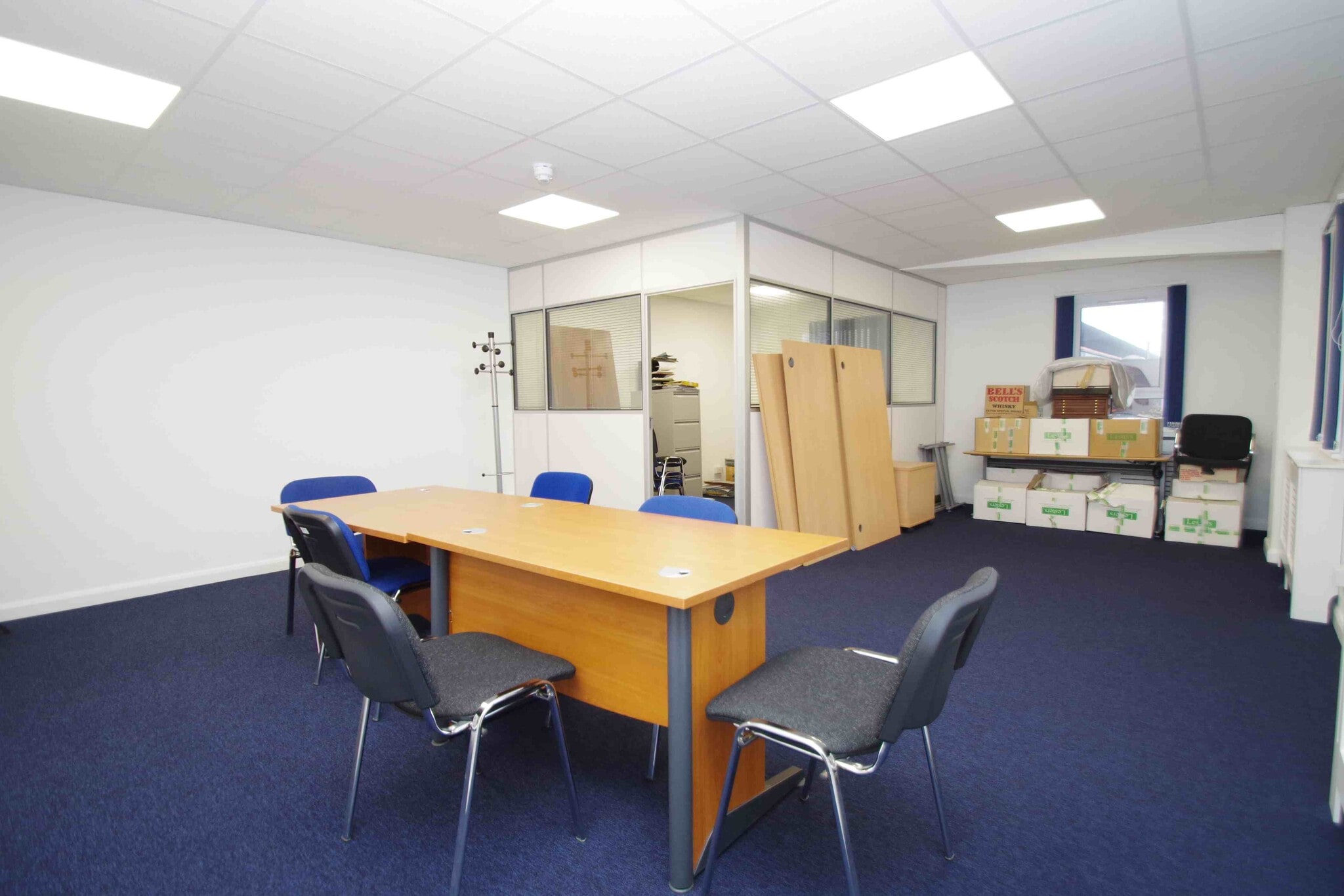 Lester Way, Wallingford for lease Interior Photo- Image 1 of 4