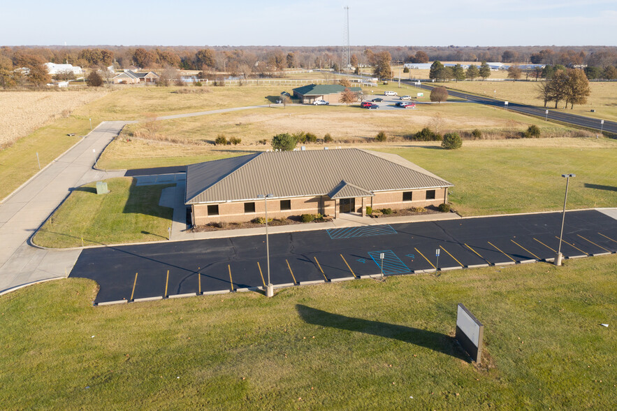 1750 Omar Bradley Rd, Moberly, MO à vendre - Photo du bâtiment - Image 1 de 1