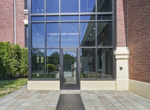 215 Broad St, Eatontown, NJ à louer Photo du bâtiment- Image 1 de 31
