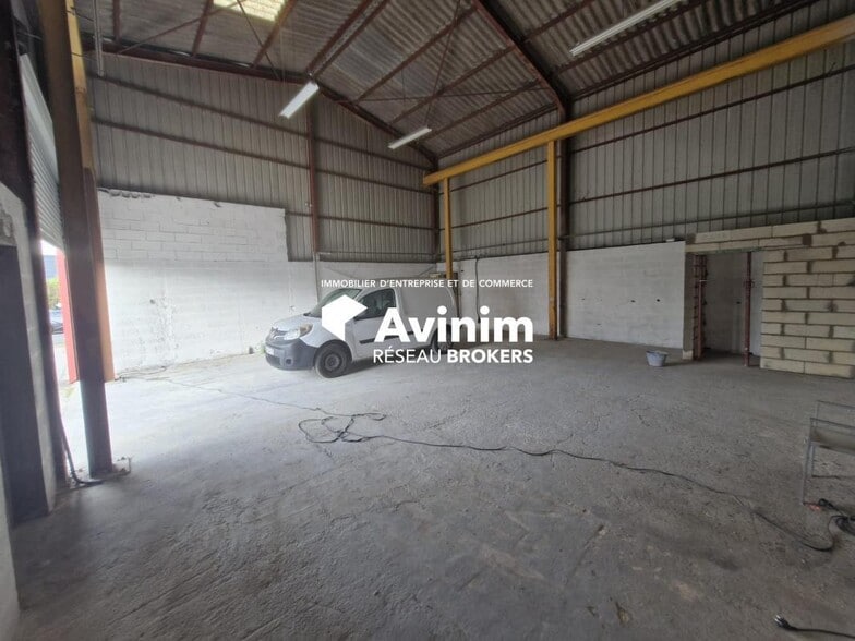 Industrial in Mitry Mory for lease - Interior Photo - Image 2 of 3