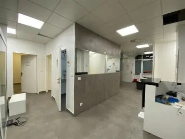 13 Rue Du Faubourg Saint-Martin, Paris à vendre - Photo du bâtiment - Image 3 de 5