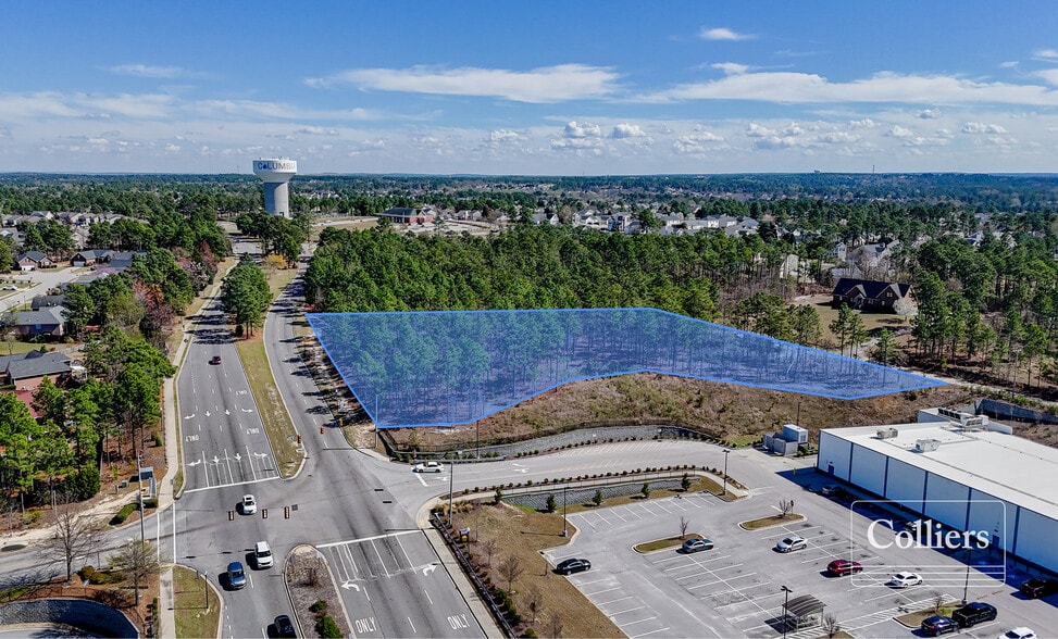 Summit Pky, Columbia, SC for sale - Building Photo - Image 2 of 4