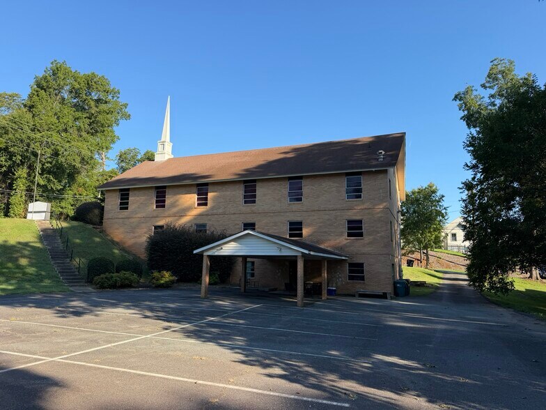500 Columbia St, Milledgeville, GA for sale - Primary Photo - Image 1 of 13