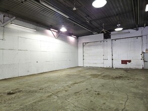 3745 N 1475 East Rd, Heyworth, IL for lease Building Photo- Image 1 of 4