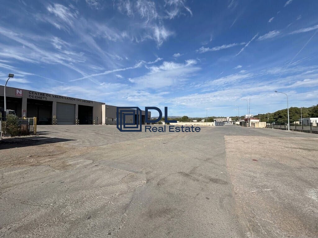 Land in Vigneux-sur-Seine for lease Building Photo- Image 1 of 21