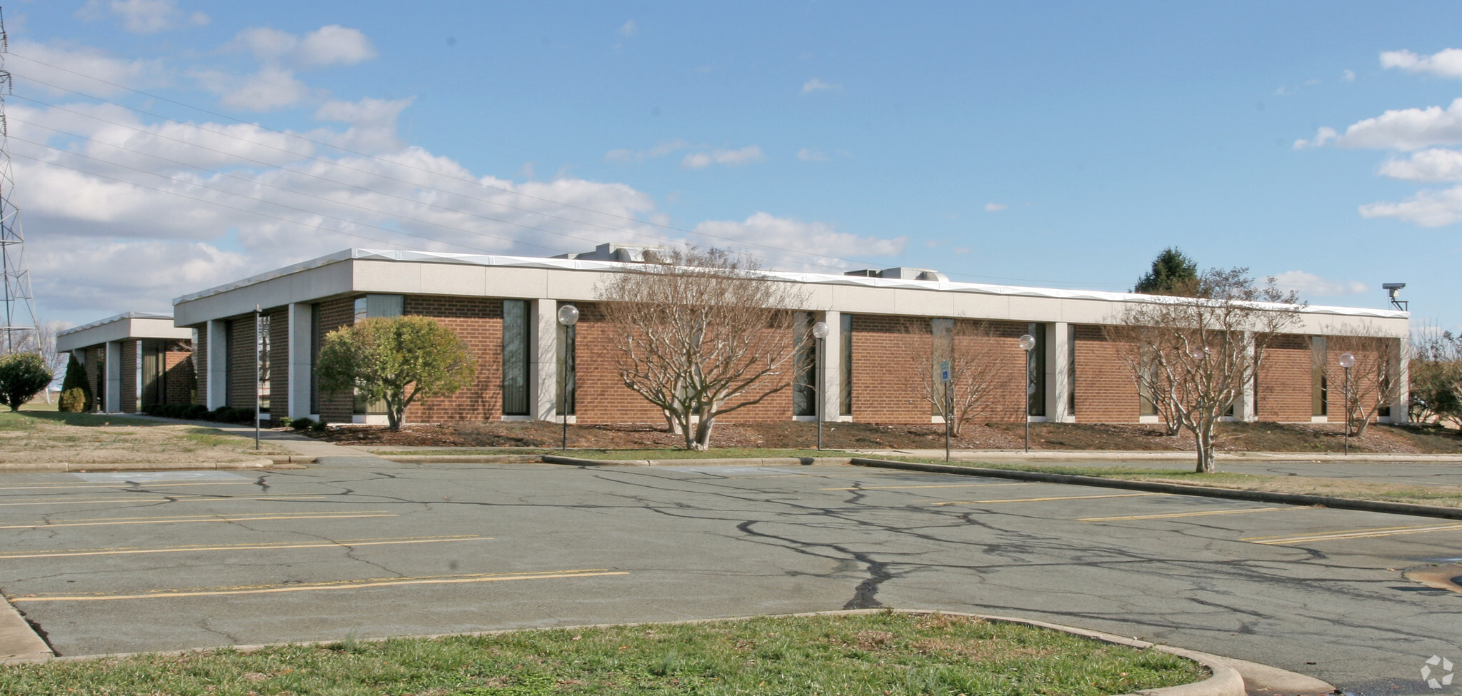 2730 Tucker St, Burlington, NC for sale Building Photo- Image 1 of 1