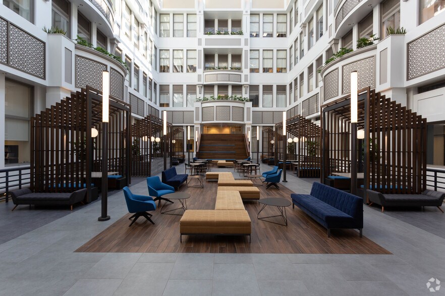 1301 Chestnut St, Philadelphia, PA à louer - Photo intérieure - Image 3 de 37