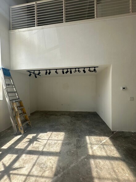 410 Evernia St, West Palm Beach, FL à louer - Photo intérieure - Image 3 de 38