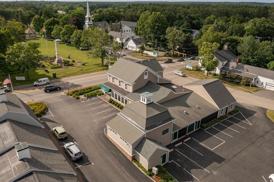 87 Lafayette Rd, Hampton Falls, NH à vendre - Photo du bâtiment - Image 3 de 14