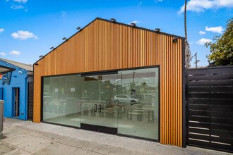 1222 Abbot Kinney, Venice, CA for lease Building Photo- Image 1 of 20