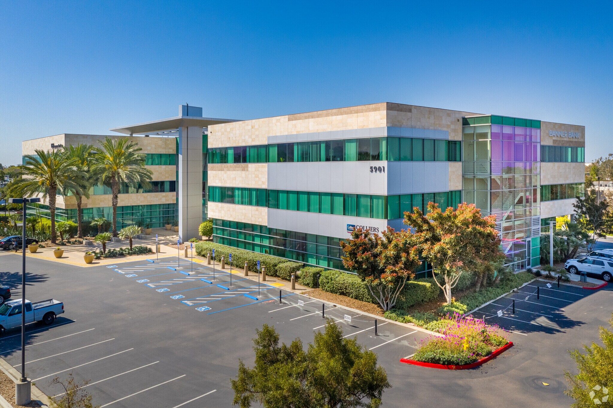 5901 Priestly Dr, Carlsbad, CA for lease Primary Photo- Image 1 of 17