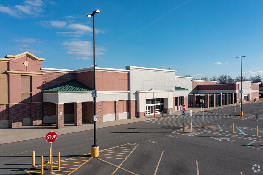 1143 Smiley Ave, Cincinnati, OH à vendre - Photo du bâtiment - Image 2 de 5