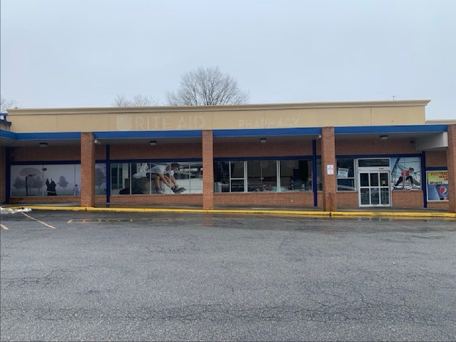 2703-2713 Philadelphia Pike, Claymont, DE à louer Photo du bâtiment- Image 1 de 5