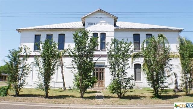 702 E Convent St, Victoria, TX à vendre - Photo principale - Image 1 de 11