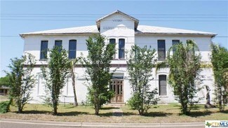 Plus de détails pour 702 E Convent St, Victoria, TX - Commerce de détail à vendre