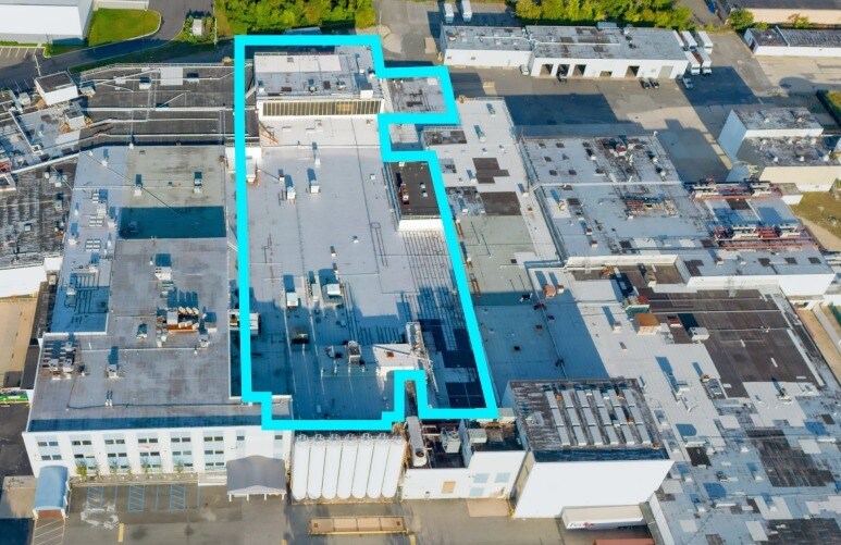 1724 Fifth Ave, Bay Shore, NY à louer - Photo du bâtiment - Image 2 de 11