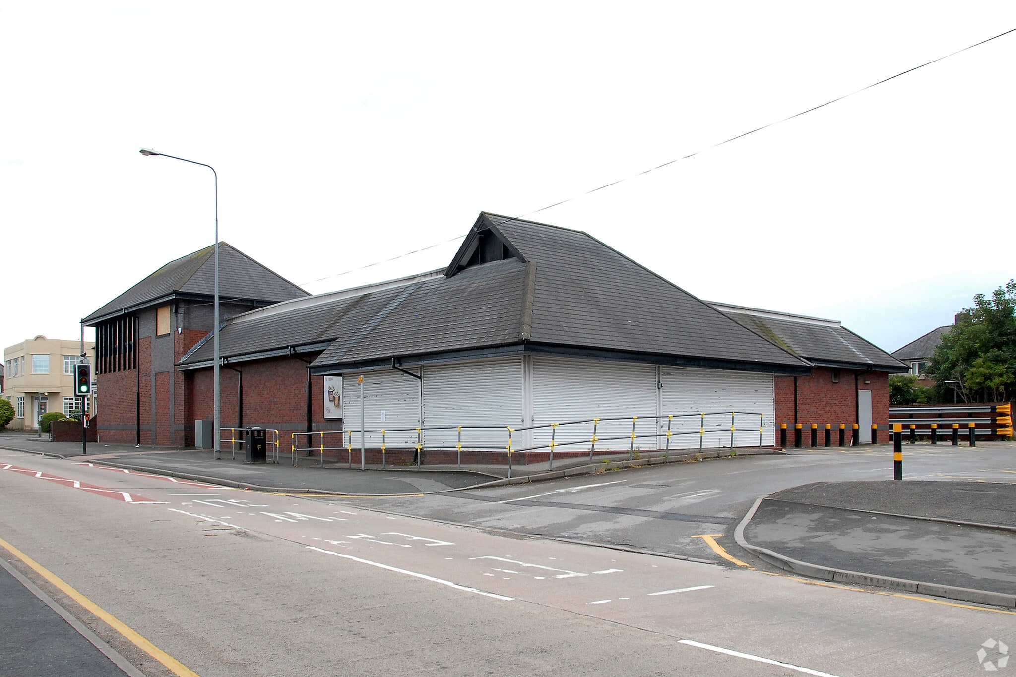 44 Chester Rd, Flint for sale Primary Photo- Image 1 of 1