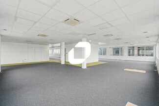 Plus de détails pour 23 Allée Des Impressionnistes, Villepinte - Bureau à vendre