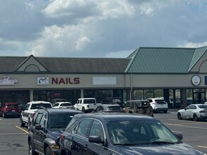 3101-3227 Northview Dr, Elkhart, IN for lease Interior Photo- Image 2 of 5