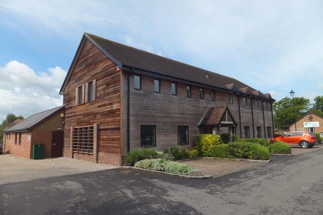 Lake Ln, Bognor Regis à louer - Photo du bâtiment - Image 2 de 8