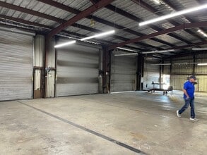 971 F St, West Sacramento, CA for lease Interior Photo- Image 2 of 9