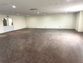 1302 NE Pine Island Rd, Cape Coral, FL for lease Interior Photo- Image 1 of 5