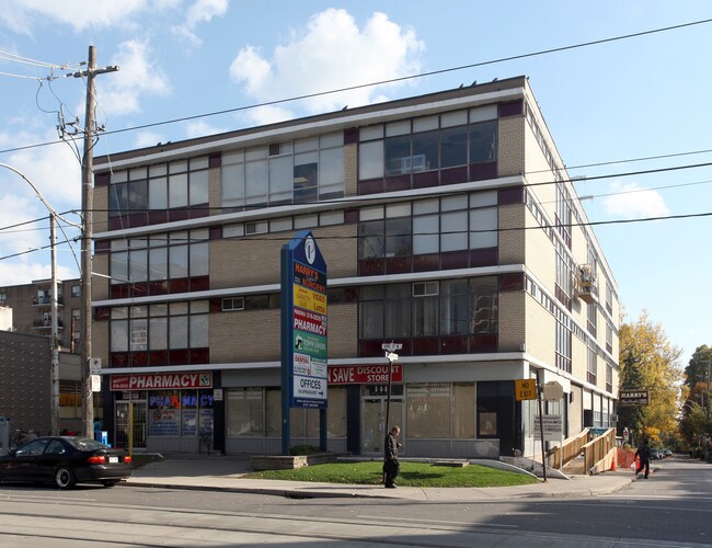 Plus de détails pour 160 Springhurst Ave, Toronto, ON - Commerce de détail à louer