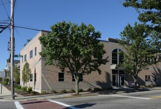 197-199 Warren Ave, East Providence, RI for lease Interior Photo- Image 1 of 7