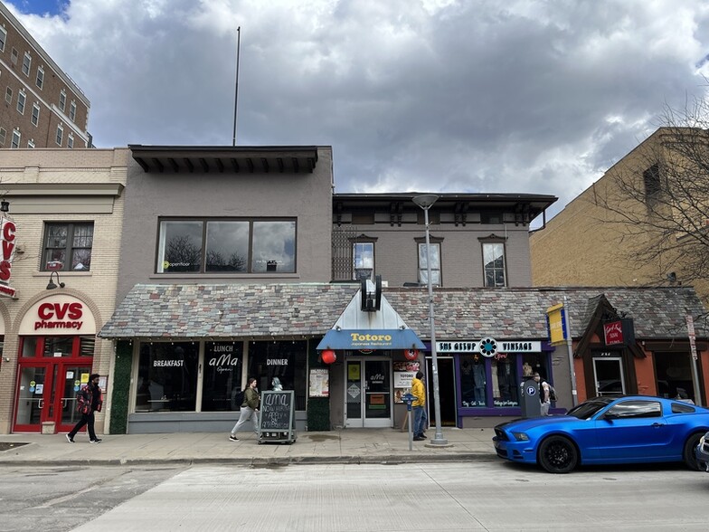 213-217 S State St, Ann Arbor, MI à vendre - Photo du bâtiment - Image 1 de 1