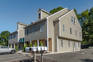 More details for 27 Mill Plain Rd, Danbury, CT - Office for Sale