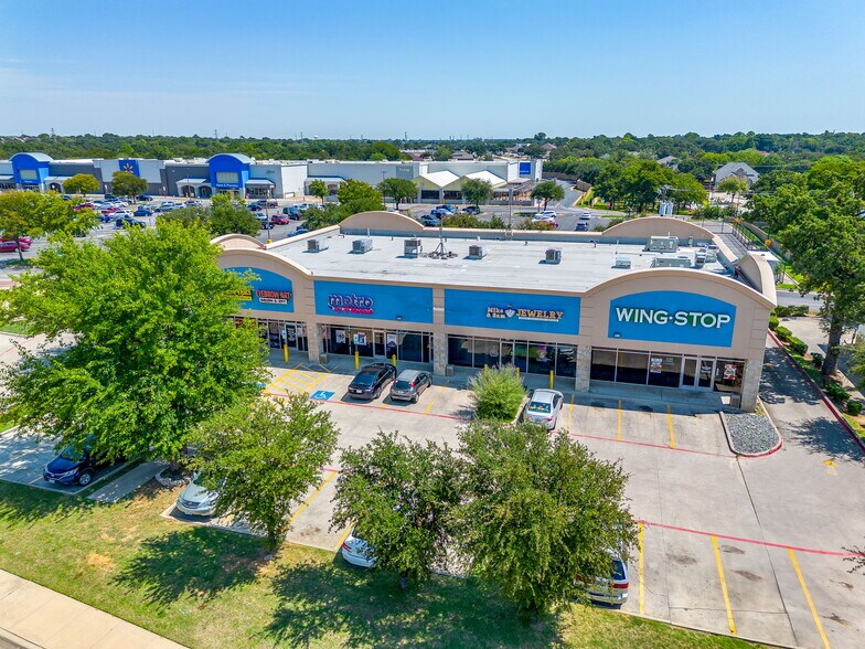 1714 Precinct Line Rd, Hurst, TX à louer - Photo du bâtiment - Image 2 de 9