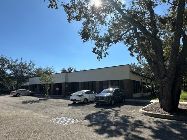 More details for 5620 W Sligh Ave, Tampa, FL - Office for Lease