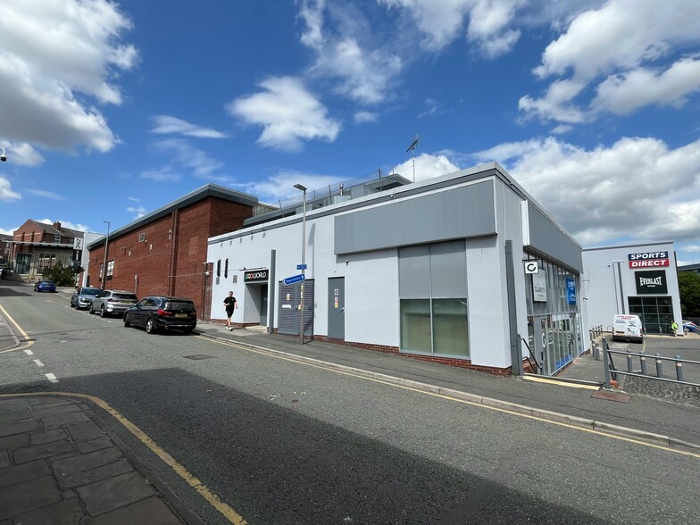 Pickford St, Macclesfield for lease - Building Photo - Image 2 of 3