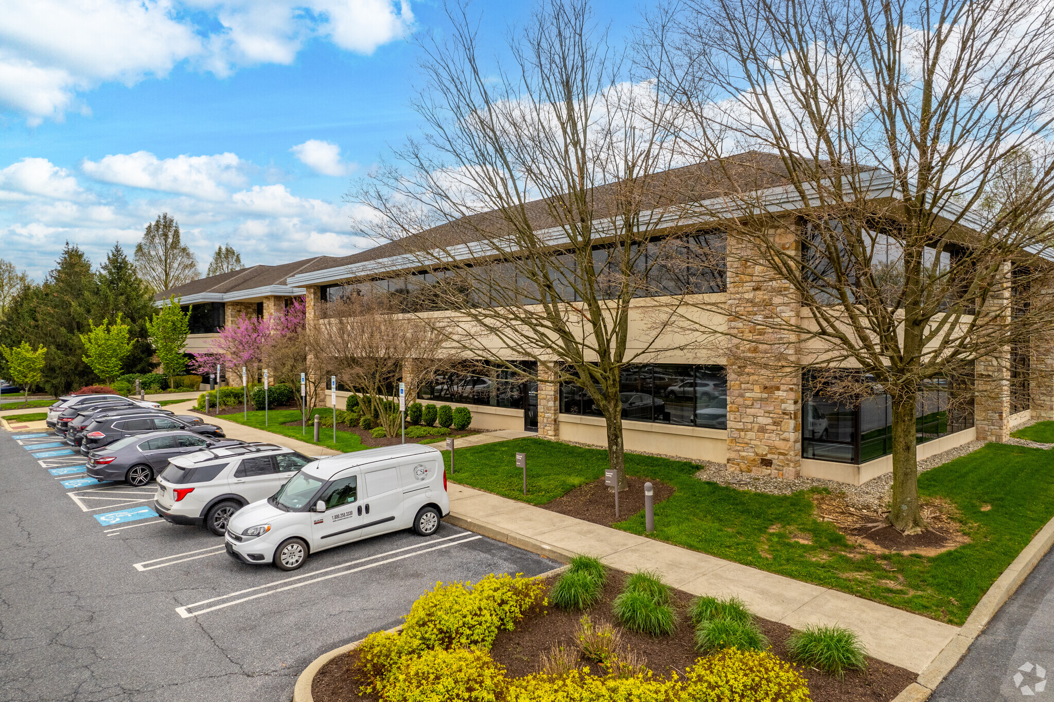 600 Chesterfield Pky, Malvern, PA for lease Building Photo- Image 1 of 7