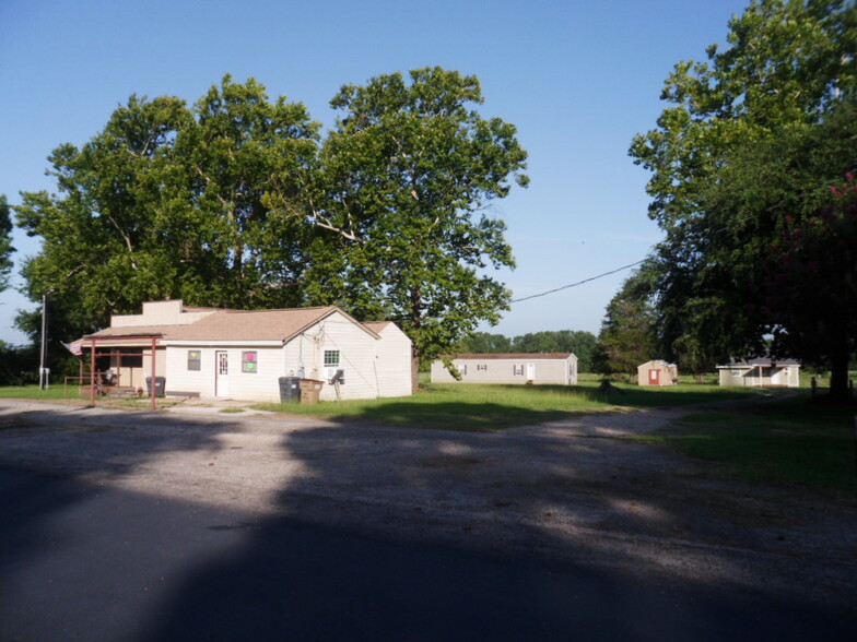 1415 N State Highway 37, Quitman, TX à vendre - Photo du bâtiment - Image 1 de 1