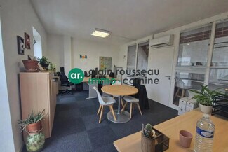 Plus de détails pour Bureau à louer